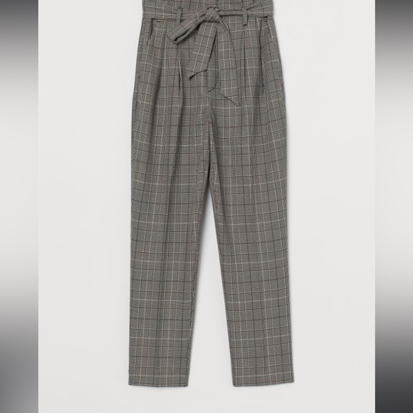 Ladies paper bag H&M pants in brown plaid - Picture 4 of 7